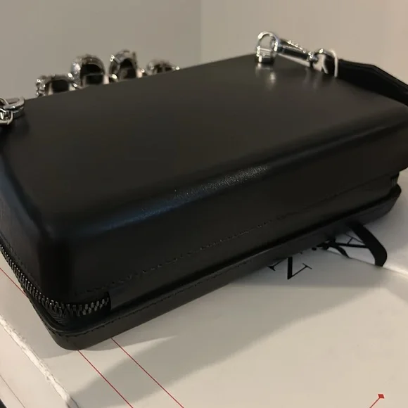 New authentic Alexander McQueen bag - Picture 8 of 11